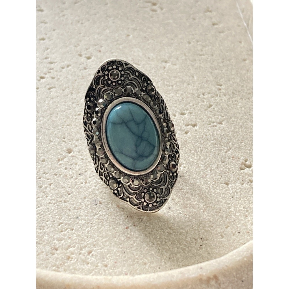 Southwestern Style Stretch Ring Size 7 Filagree‎ Rhinestone Faux Turquoise